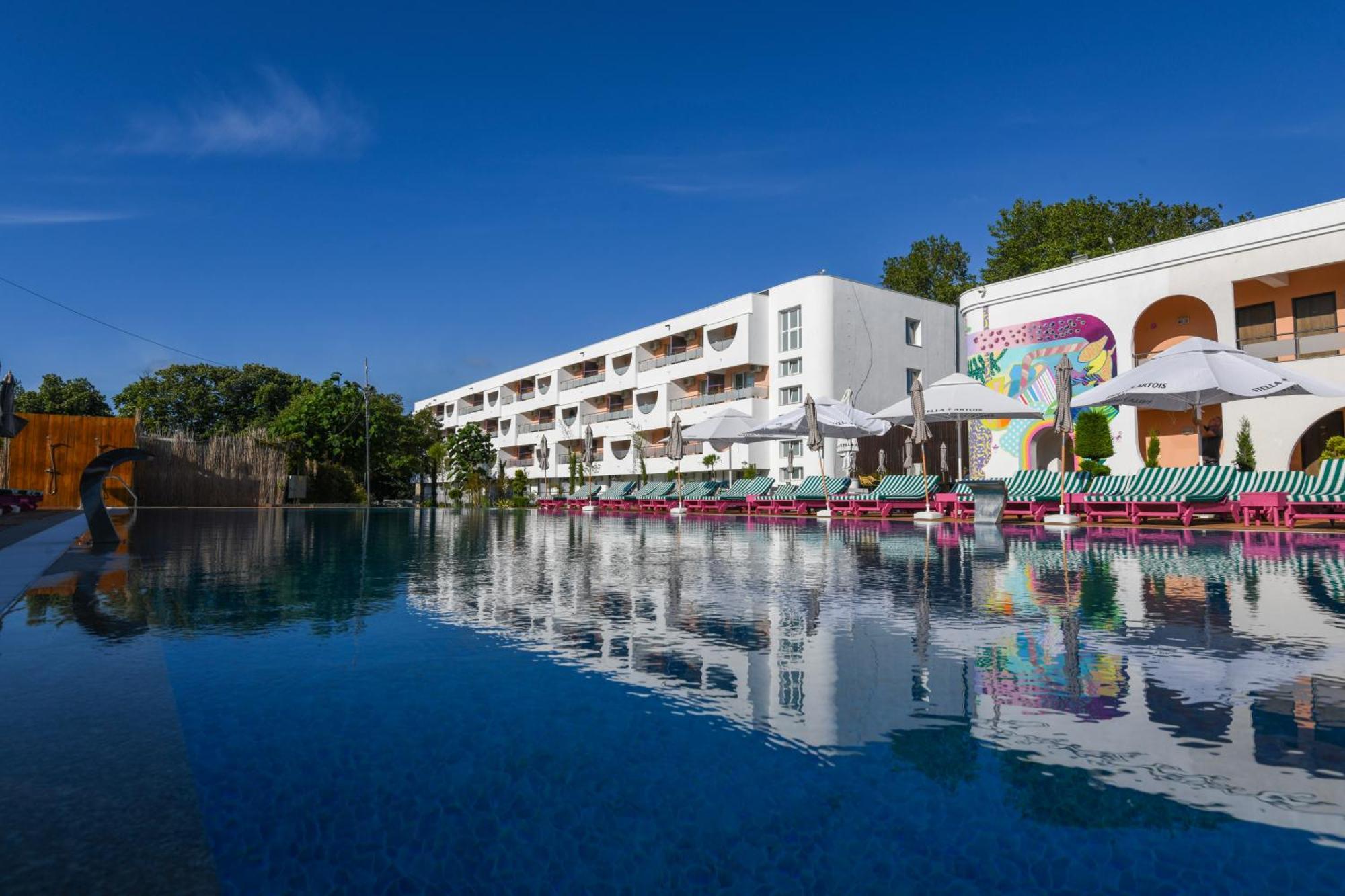 Ibis Styles Venus Hotel Exterior foto