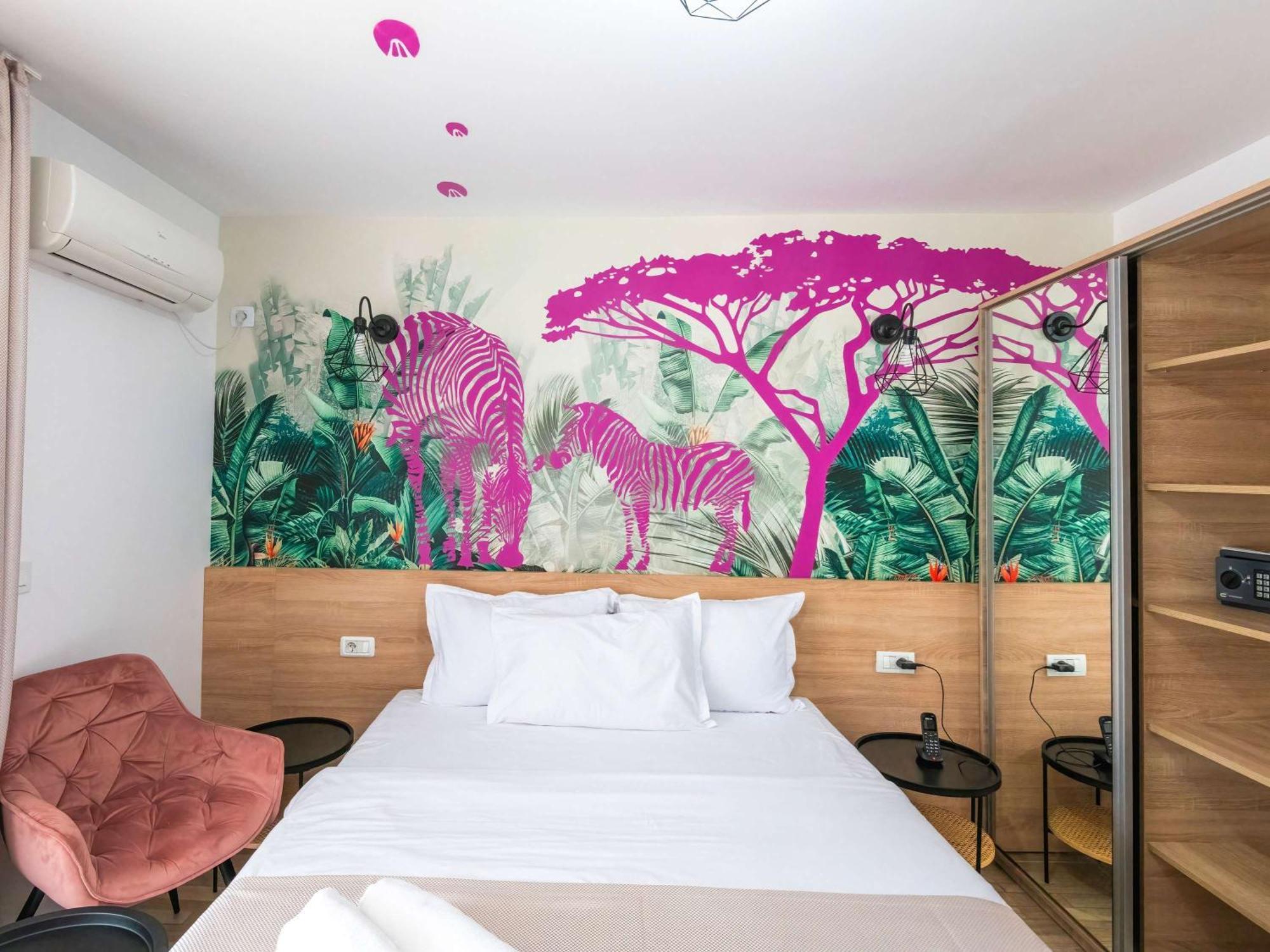 Ibis Styles Venus Hotel Exterior foto