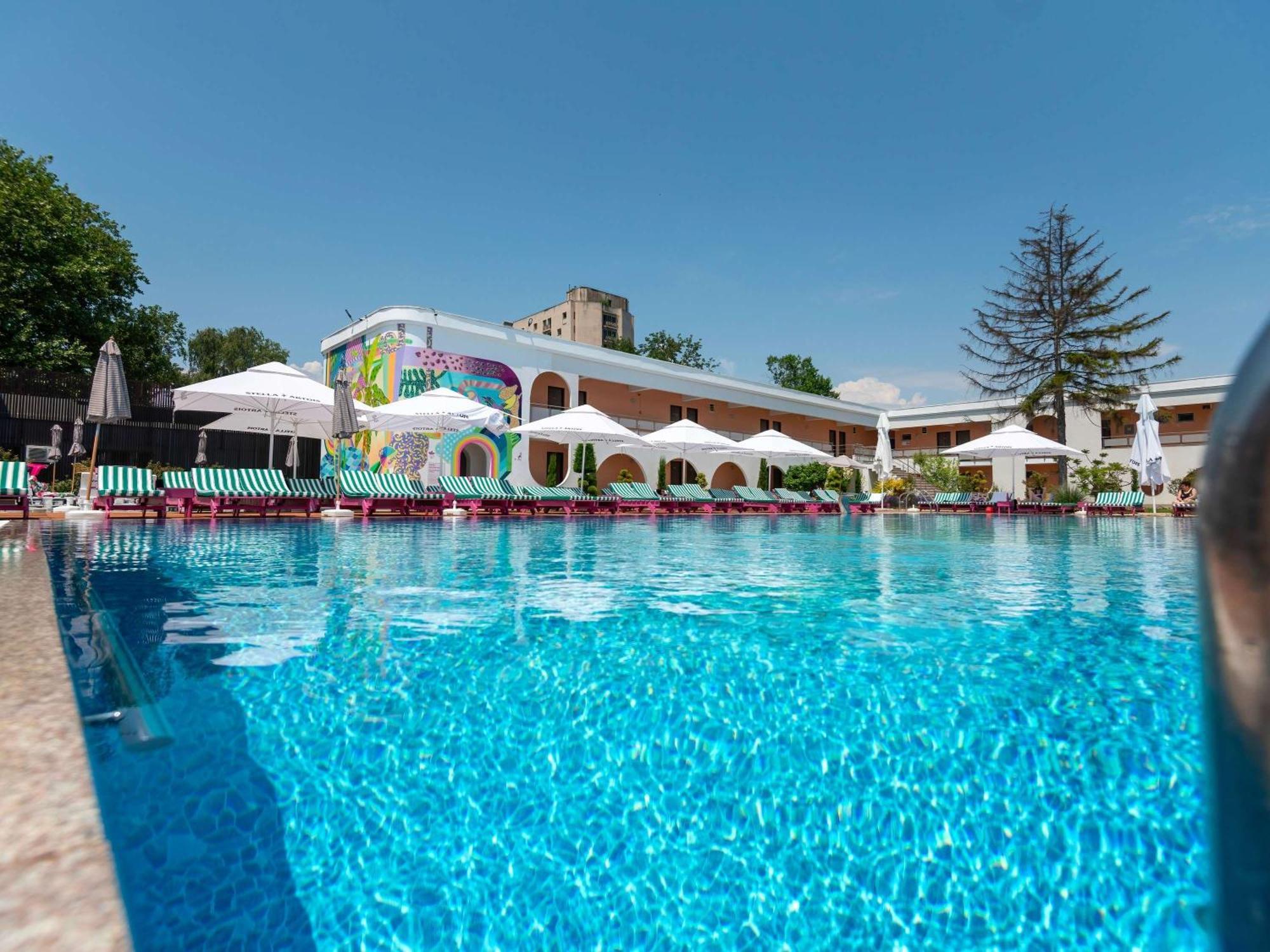 Ibis Styles Venus Hotel Exterior foto